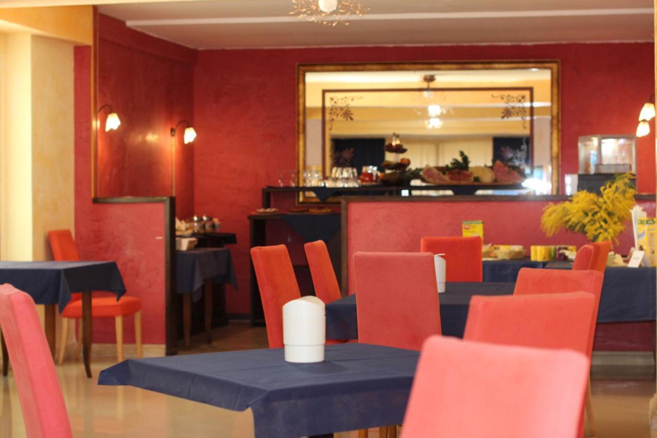 Hotel Costa Antiga Castelsardo Esterno foto